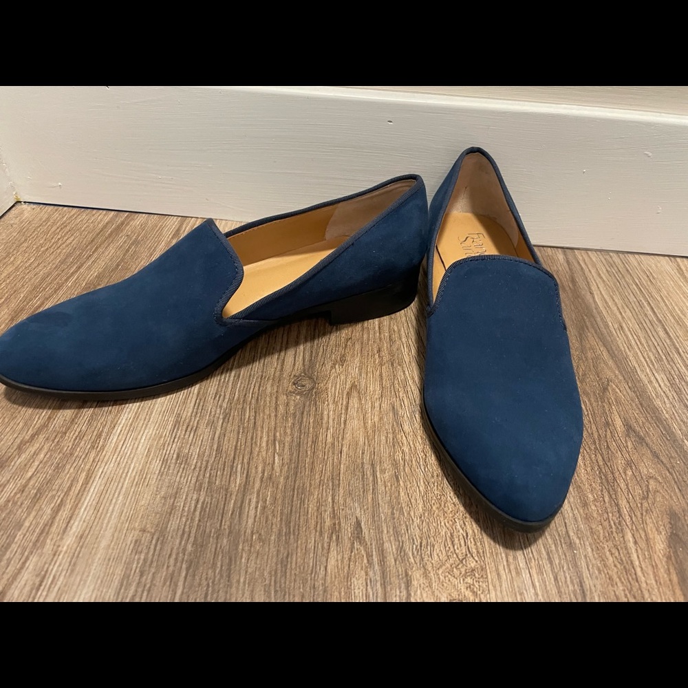 Franco Sarto Women’s loafer in navy blue